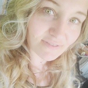 Meet your Posher, Posh